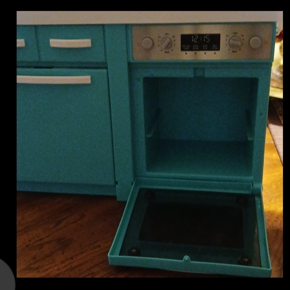 Light And Sound Kitchen With Refrigerator For 18" Dolls - Picture 9 of 13
